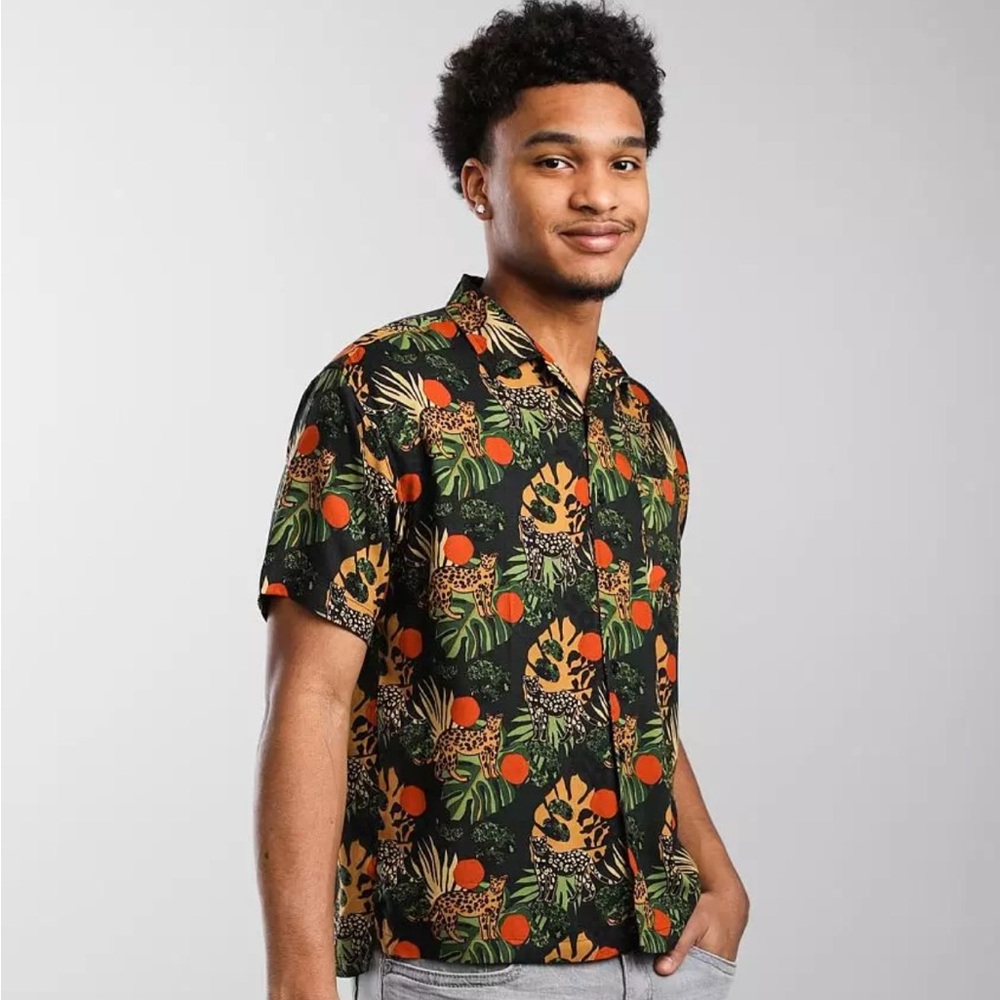 Dark green animal print tropical button down with camp collar, size XL